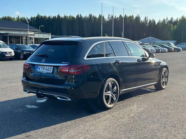 Mercedes-Benz C Turtkul - valokuva 5