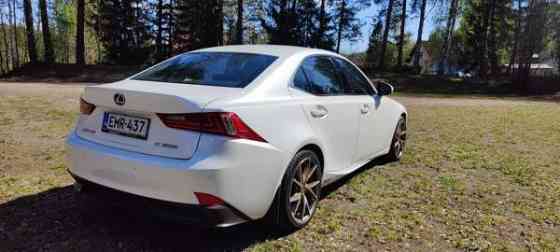 Lexus IS Janakkala