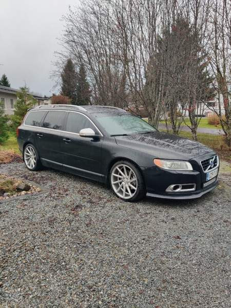 Volvo V70 Muhos - photo 2