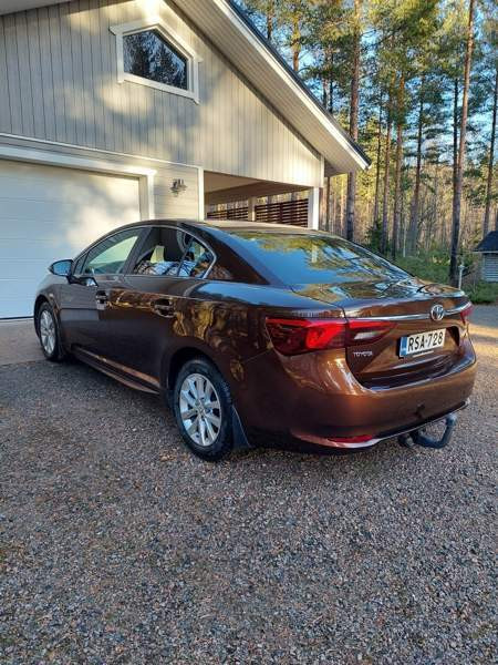 Toyota Avensis Saarijärvi - изображение 6