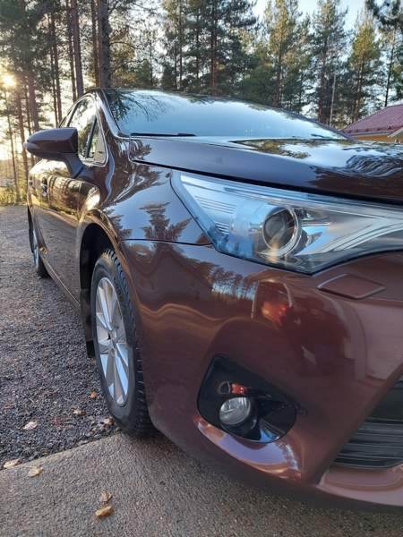 Toyota Avensis Saarijärvi - изображение 5
