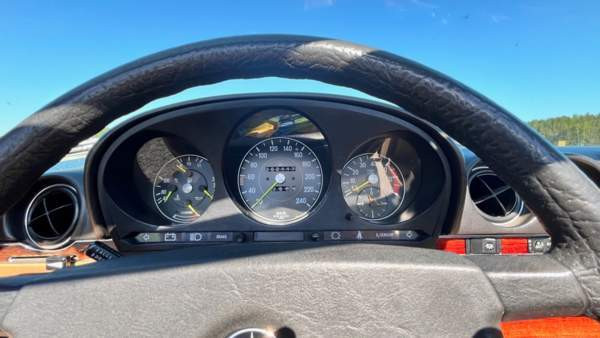 Mercedes-Benz SL Taipalsaari - valokuva 8