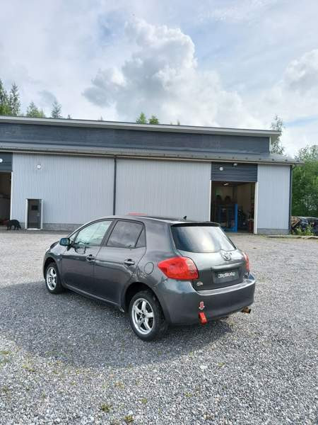 Toyota Auris Viljakkala - valokuva 5