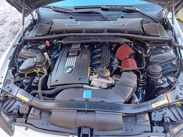 BMW 335 Pälkäne - valokuva 8