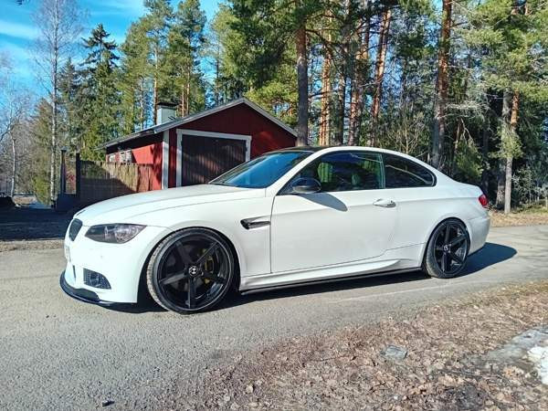 BMW 335 Pälkäne - valokuva 1