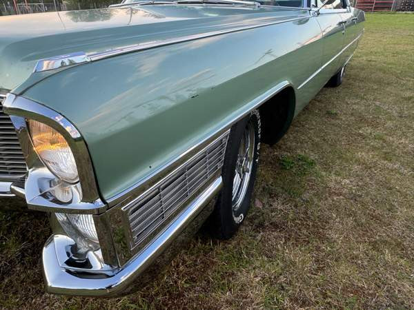 Cadillac De Ville Форсса - изображение 3