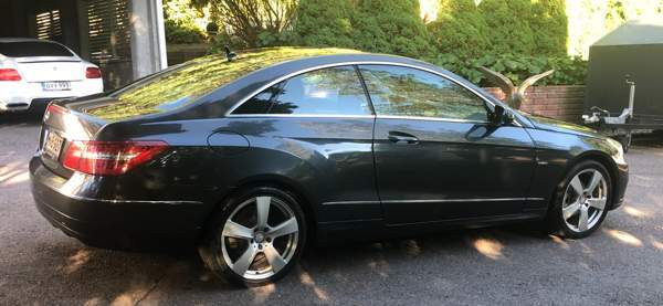 Mercedes-Benz E Vantaa - valokuva 3