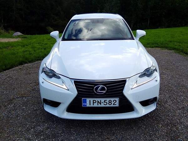 Lexus IS Alajärvi - valokuva 4