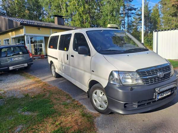 Toyota Hiace Savonlinna - valokuva 1