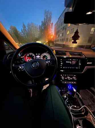 Volkswagen Touran Vantaa