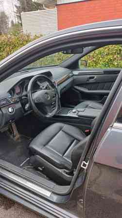 Mercedes-Benz E Raahe