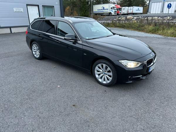 BMW 330 Нокиа - изображение 2