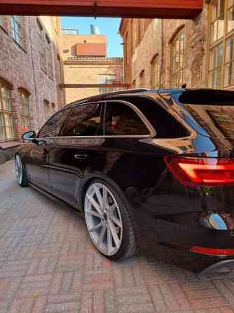 Audi A4 Вааса