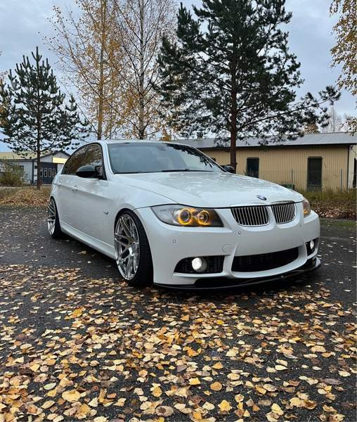 BMW 335 Vihti - valokuva 1