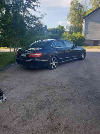 Mercedes-Benz E Riihimaeki