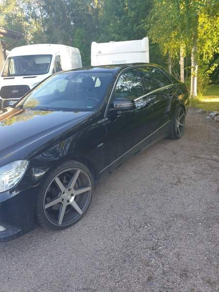 Mercedes-Benz E Riihimäki - valokuva 4