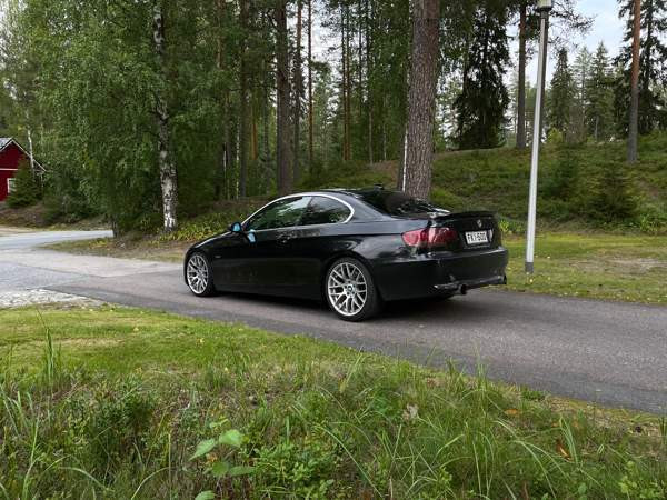 BMW 335 Jyvaeskylae - photo 6
