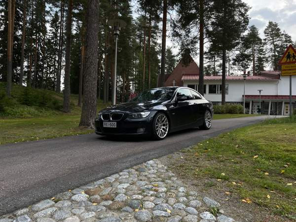 BMW 335 Jyvaeskylae - photo 1