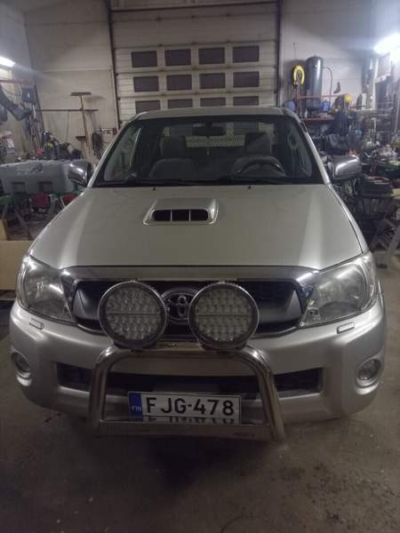 Toyota Hilux Rantasalmi - изображение 1