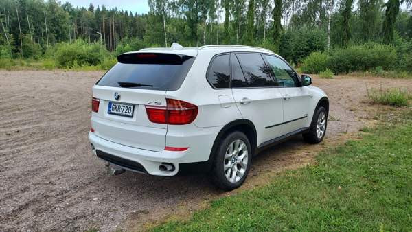 BMW X5 Keuruu - изображение 5