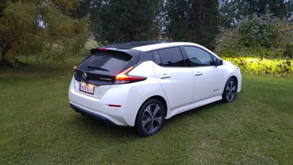 Nissan Leaf Торнио - изображение 3