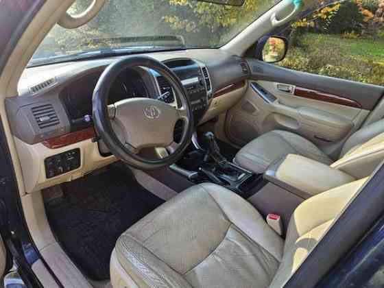 Toyota Land Cruiser Piikkiö