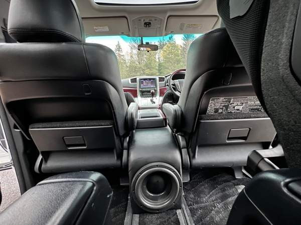 Toyota Vellfire Vantaa – foto 8