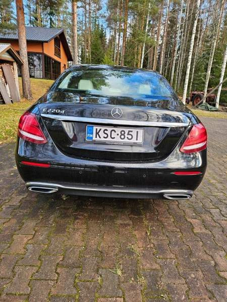 Mercedes-Benz E Ruokolahti - valokuva 6
