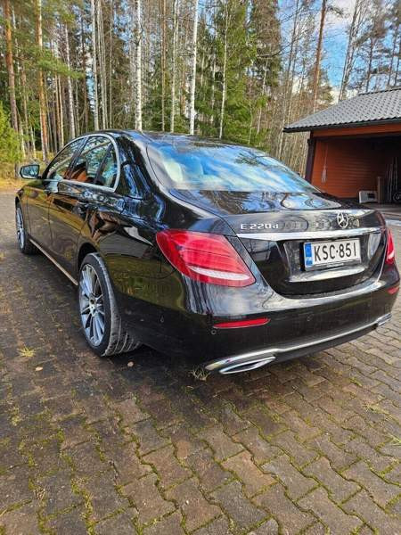 Mercedes-Benz E Ruokolahti - valokuva 3