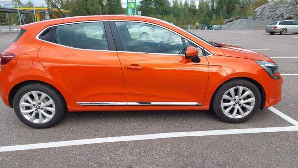 Renault Clio Glebychevo - valokuva 2