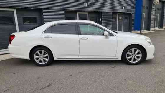 Toyota Crown Хямеэнлинна