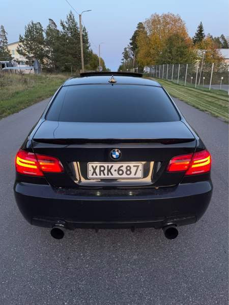 BMW 335 Kaarina - valokuva 4