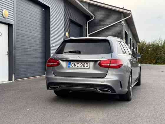 Mercedes-Benz C Raahe