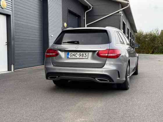 Mercedes-Benz C Raahe