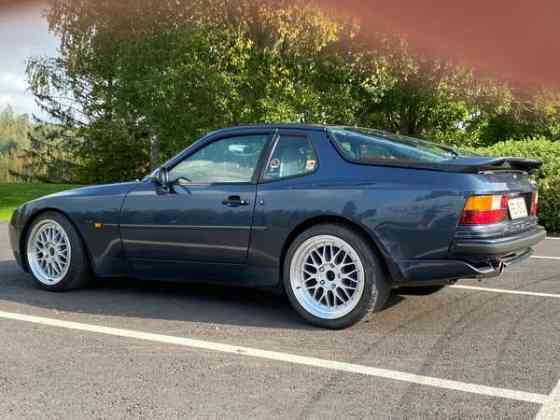 Porsche 944 Nurmijaervi