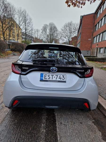 Toyota Yaris Helsinki - valokuva 4