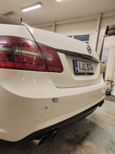 Mercedes-Benz E Kauhava - valokuva 8