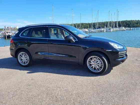 Porsche Cayenne Helsinki