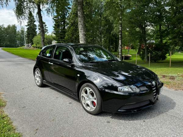 Alfa Romeo 147 Hafnarfjoerdur - valokuva 2