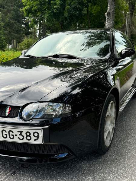 Alfa Romeo 147 Hafnarfjoerdur - valokuva 4