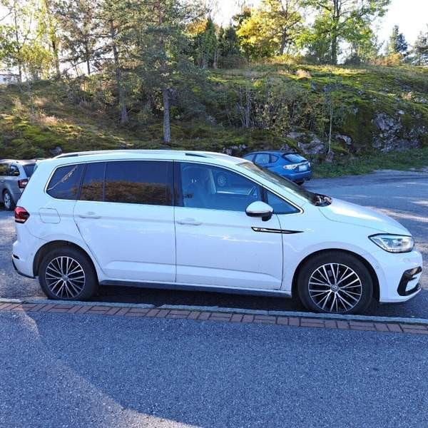Volkswagen Touran Uusikaupunki - valokuva 2