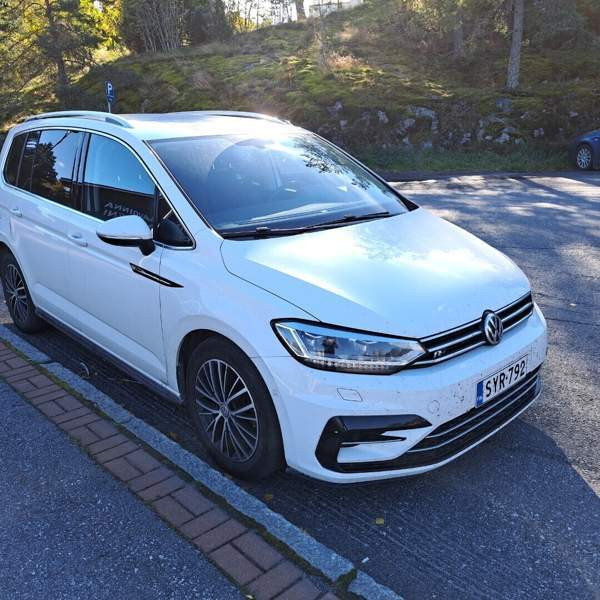 Volkswagen Touran Uusikaupunki - valokuva 1