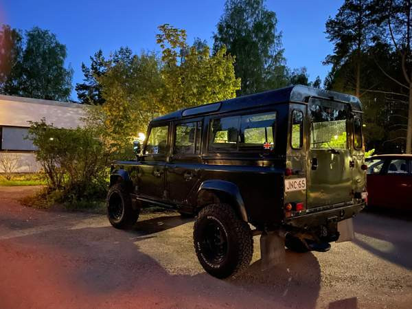 Land Rover Defender Espoo - valokuva 7