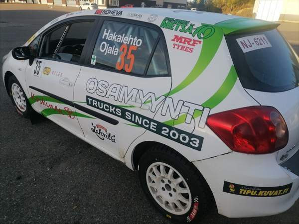 Toyota Auris Hämeenlinna - valokuva 2