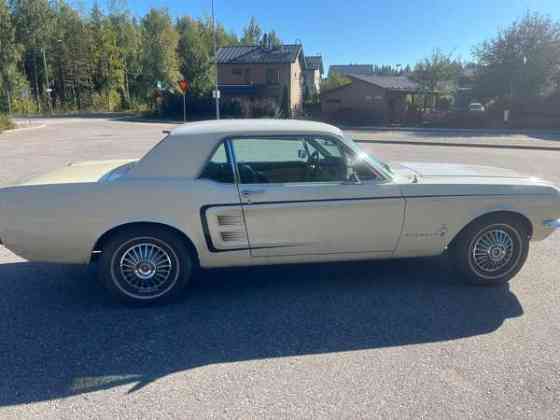 Ford Mustang Вантаа