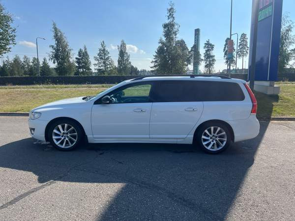 Volvo V70 Коувола - изображение 7