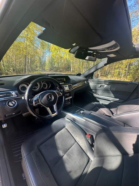 Mercedes-Benz E Порвоо - изображение 4