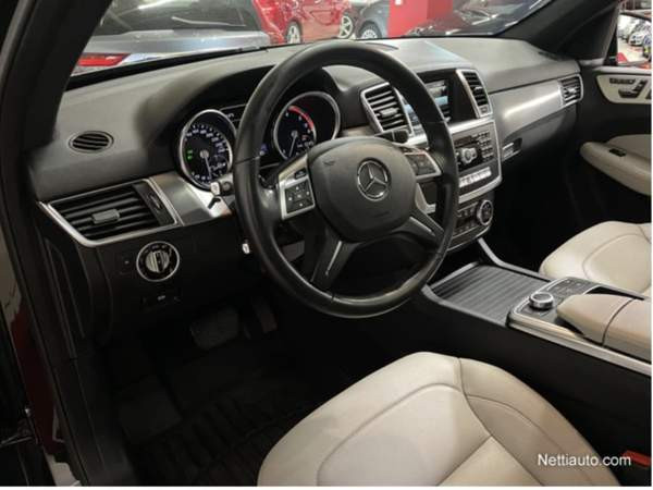 Mercedes-Benz 350 Espoo - valokuva 3