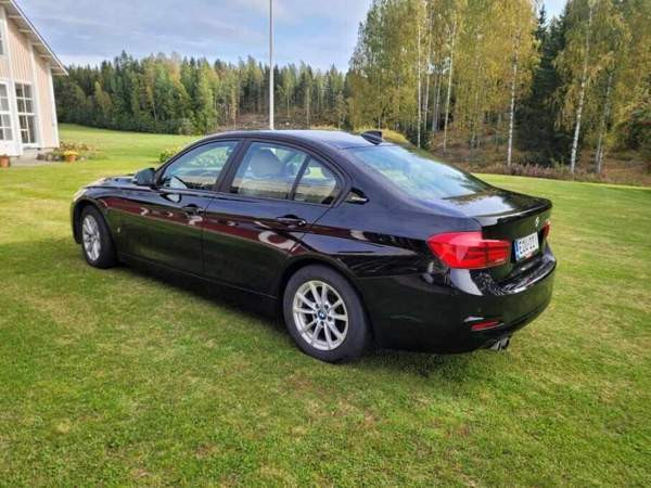BMW 330 Porvoo - valokuva 5