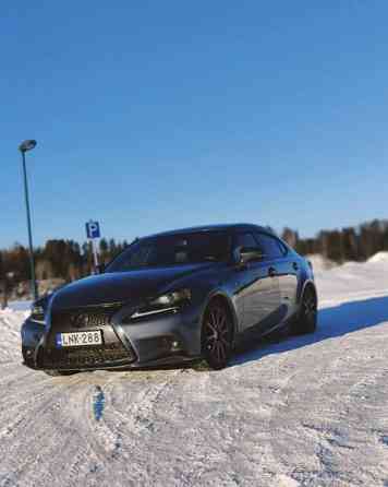 Lexus IS Oulu